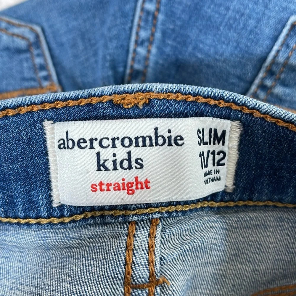 ABERCROMBIE KIDS STRAIGHT SLIM BLUE DENIM JEANS WITH POCKETS SIZE 11/12 - Picture 8 of 9